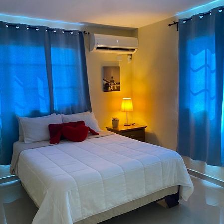 סנטו דומינגו Tiny Apartment By Merengue House ,8 Minutos Airport מראה חיצוני תמונה